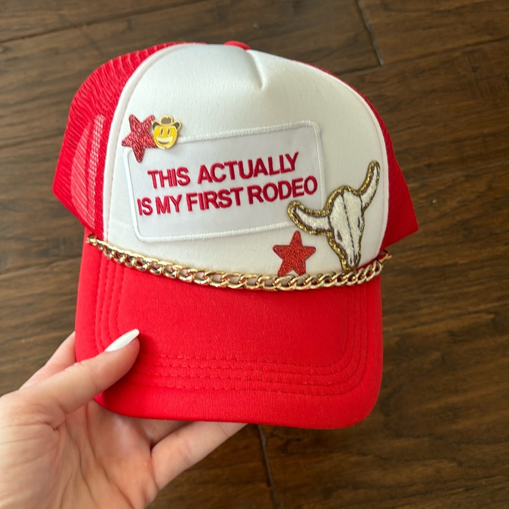 Trucker hat